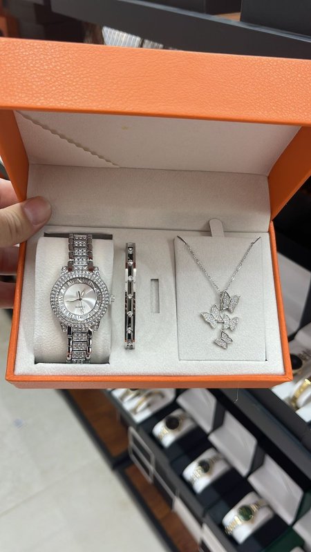 w.w.s.256 - waches women