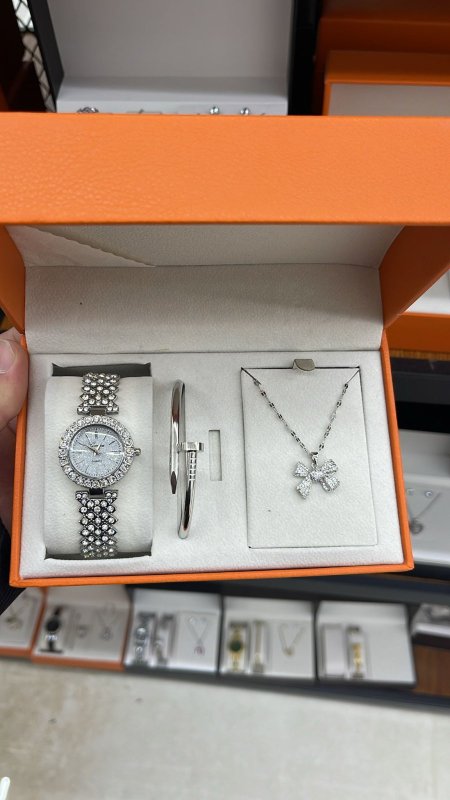 w.w.s.281 - waches women