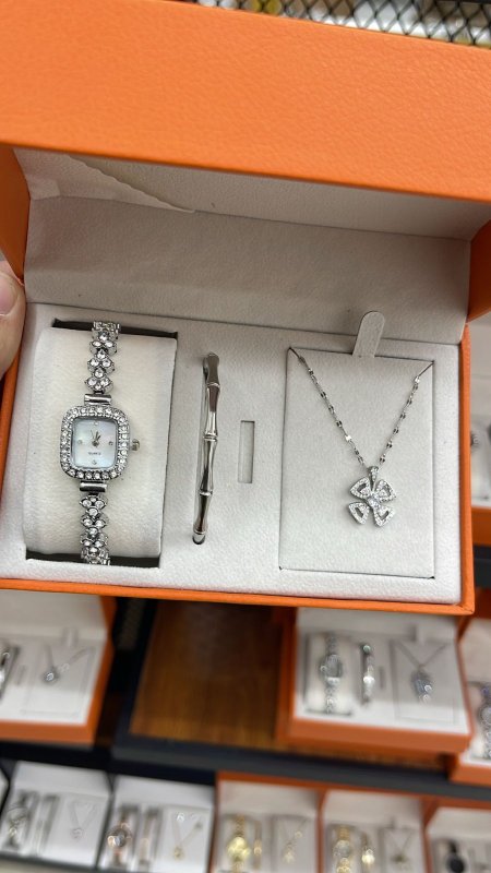 w.w.s.284 - waches women