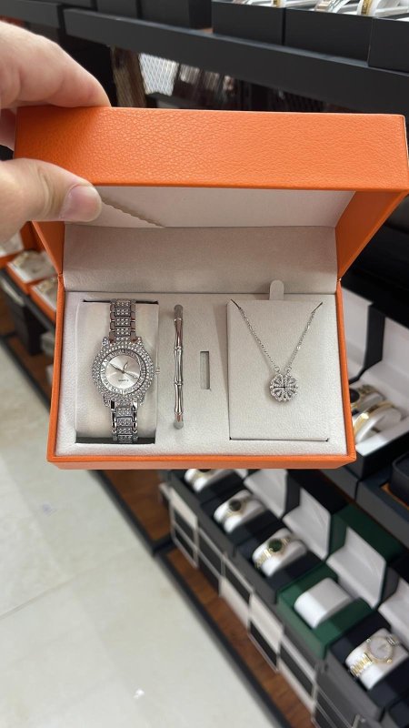 w.w.s.252 - waches women