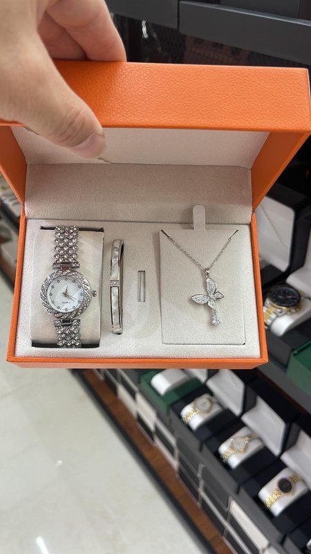 w.w.s.249 - waches women