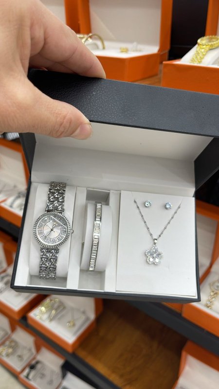 w.w.s.307 - waches women