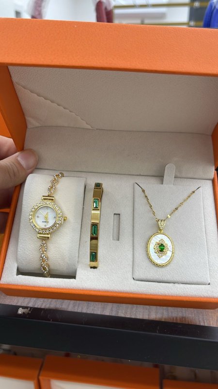 w.w.s.311 - waches women