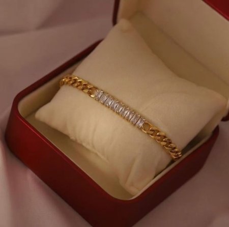 Bracelet-B.000