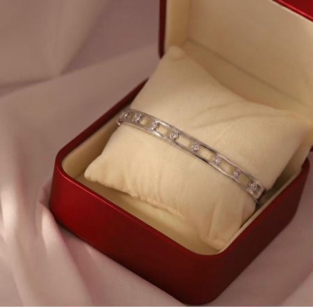 Bracelet-B.000
