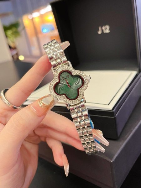 Women watches – W.W.B.34