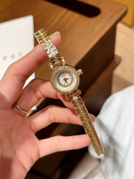 Women watches – W.W.B.38