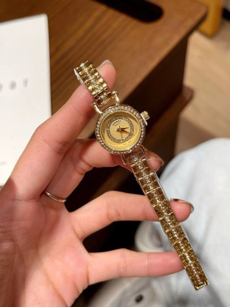 Women watches – W.W.B.39