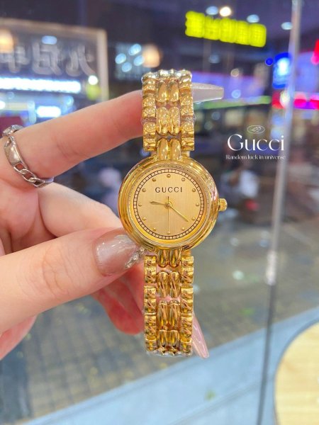 GUCCI watches for women  - W.W.B.76