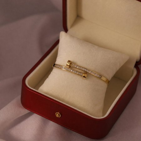 Bracelet-B.000